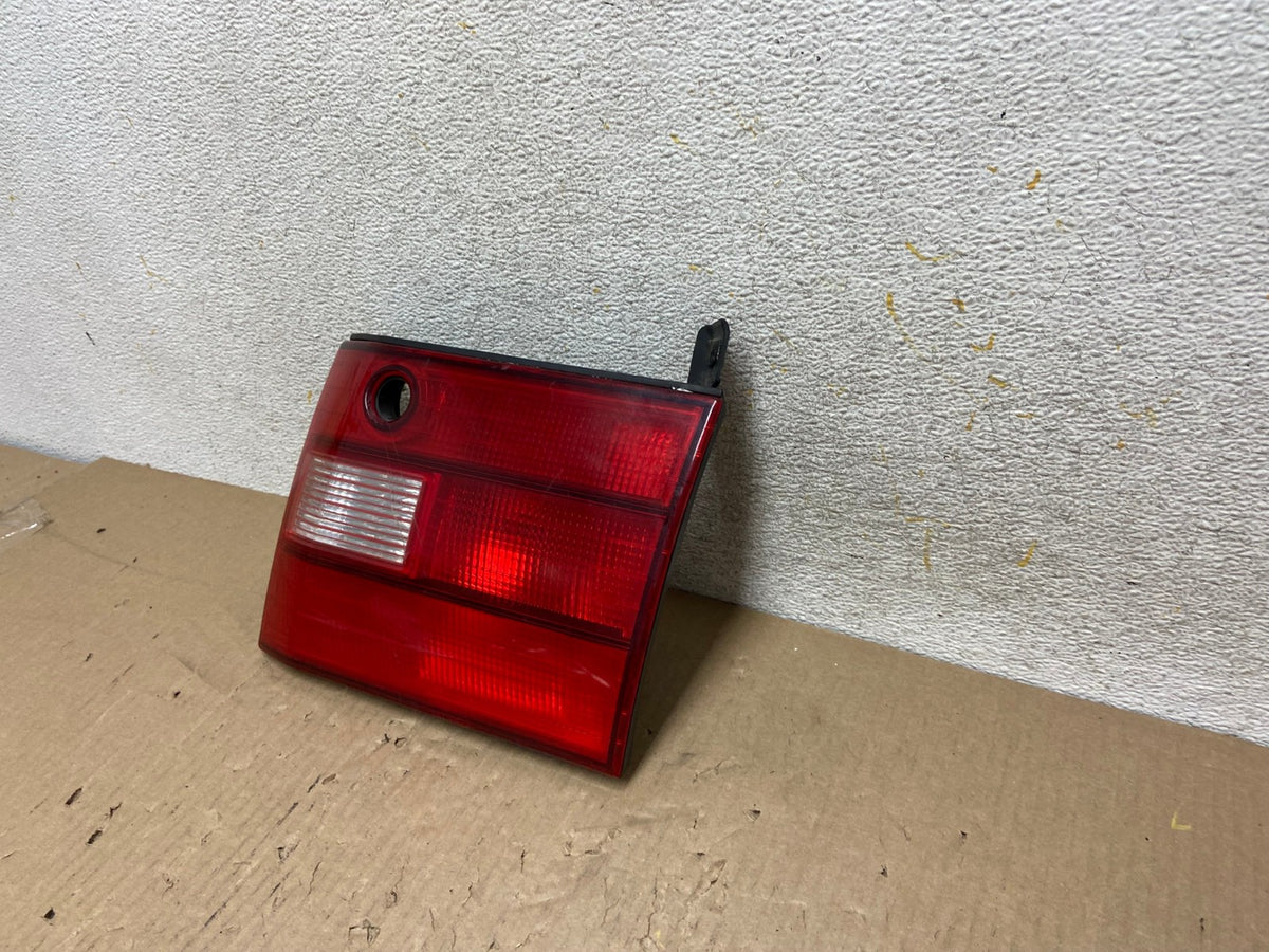 1995 to 1997 Lexus LS400 Right Passenger RH Side Inner Tail Light AH5941 LK2