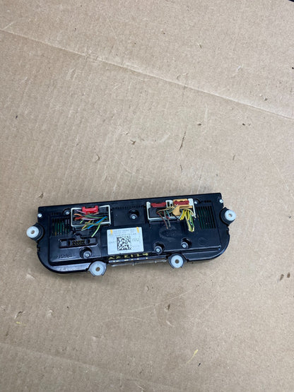 2019 - 2021 Volkswagen Passat Center Climate Control Panel AC Heater AC6179 DG4