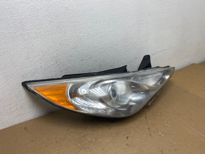 2011 - 2014 Hyundai Sonata Right Passenger Rh Side Headlight Halogen AD7973 DW2