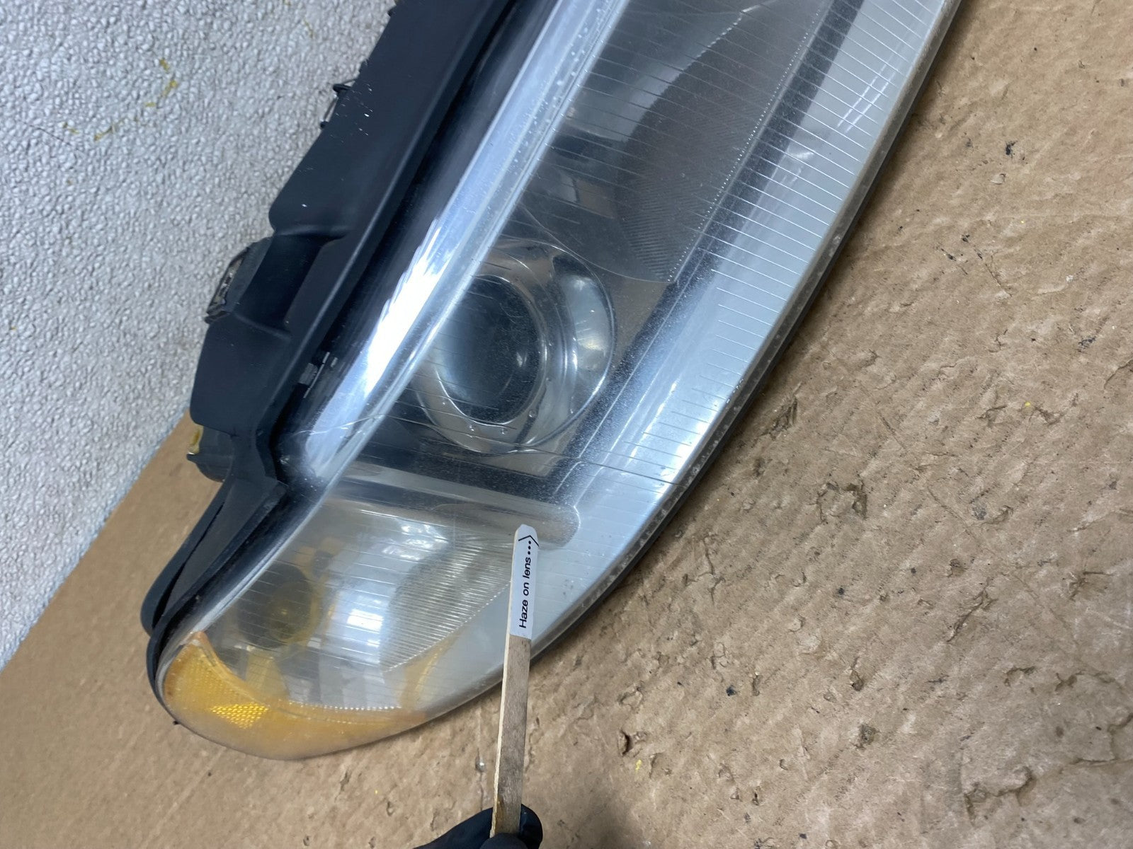1999 to 2002 Audi A4 Passenger Right Side Headlight Z3028 PS4