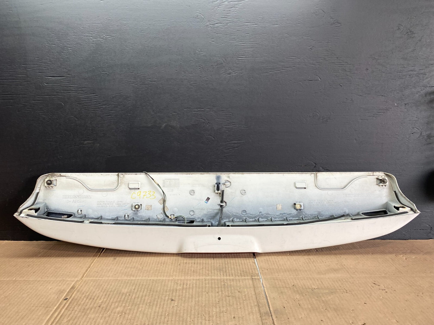 2005 2006 2007 Honda Odyssey Rear Trunk Spoiler Gate Oem C9733 DG7