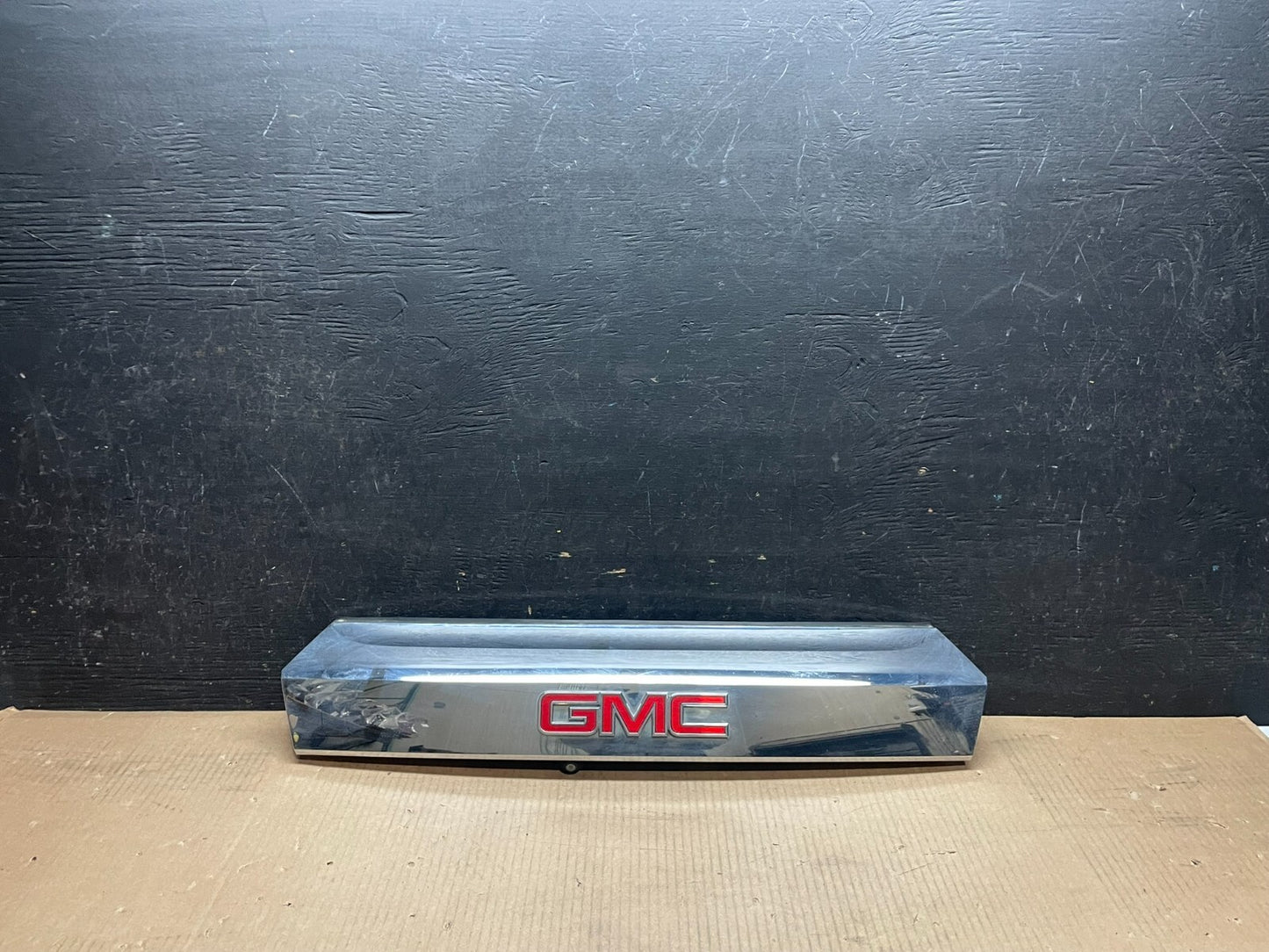 2010-2015 Gmc Terrain Lift Gate Handle Trim Back Up Camera 20881057 L9231 DG0