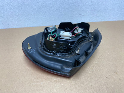 2000 to 2001 Nissan Maxima Left Driver Lh Side Tail Light OEM AC0014 DW5