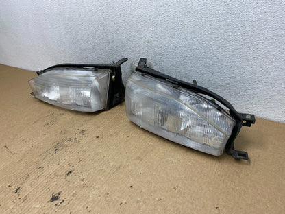 1992 1993 1994 Toyota Camry Left+Right Halogen Headlights AG2185 DW1