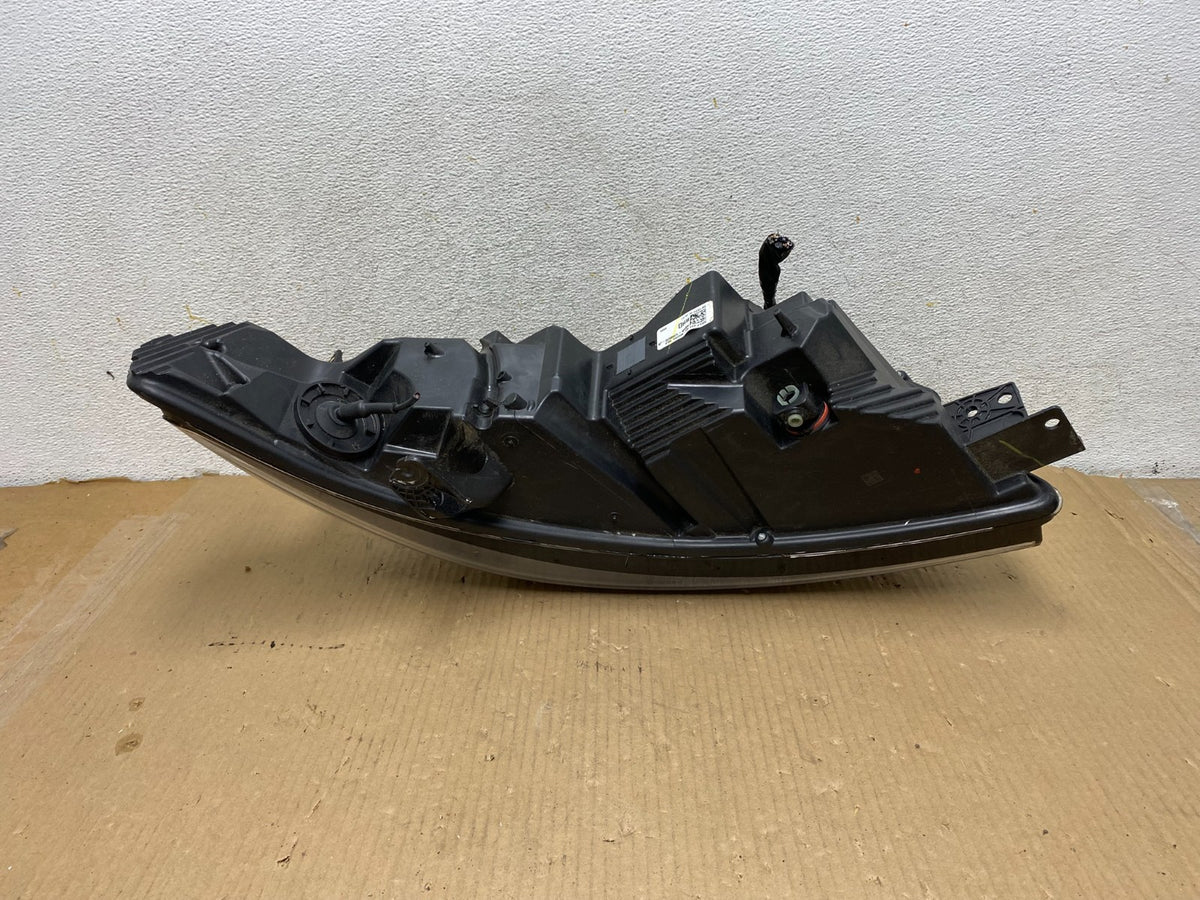 2020-2023 Ford Explorer Right Passenger Side Headlight AH3064 DW8