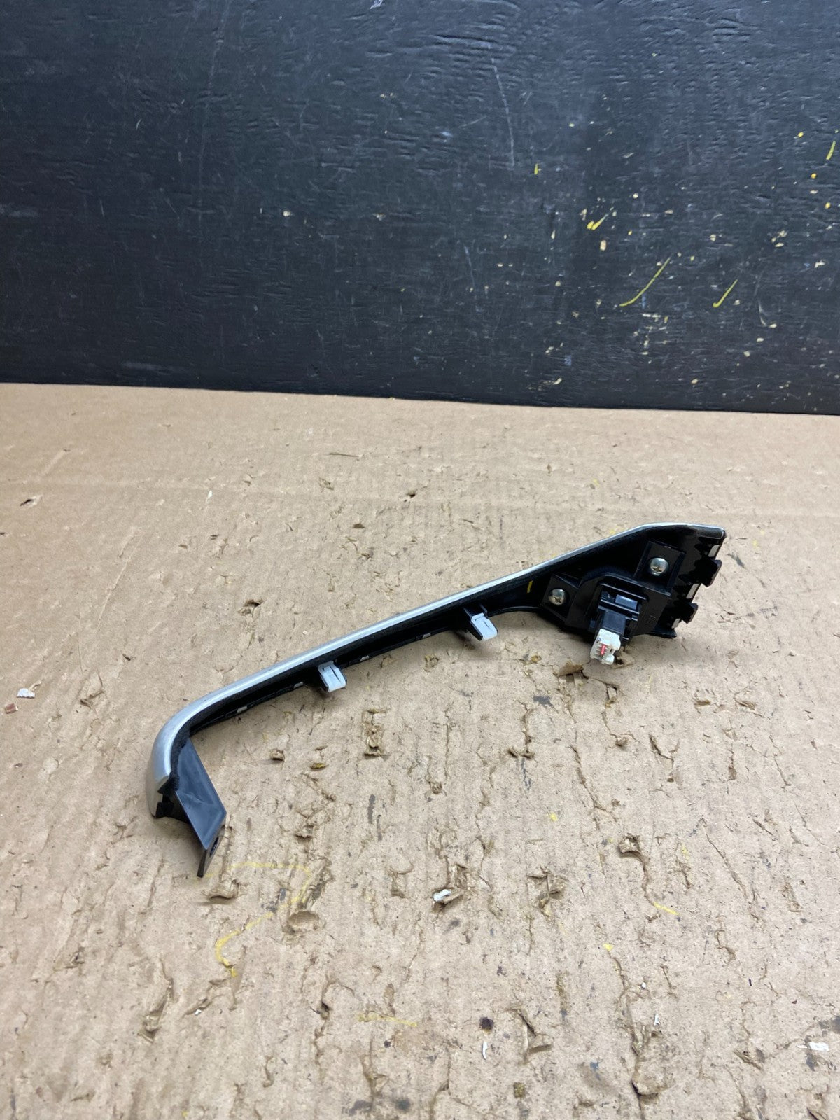 2009-2010 Nissan Murano Dash Trim Panel With Hazard Buttom Switch OEM T6348 DG3