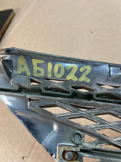 2002 2003 2004 Toyota Camry Front Upper Grill Grille AG1022 DG5
