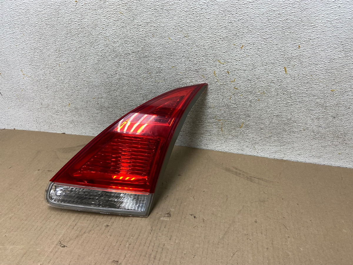 2009 to 2012 Toyota Venza Right Passenger RH Side Inner Tail Light AH6779 LK2