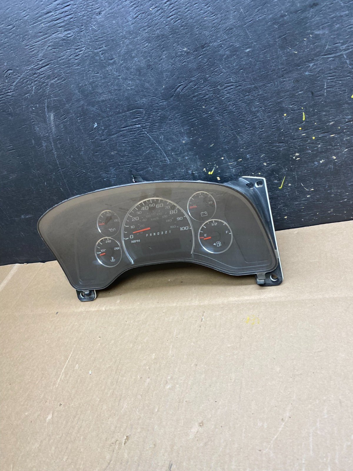 2008 2009 2010 Chevrolet Express Speedometer Cluster Gauge t4396 DG1