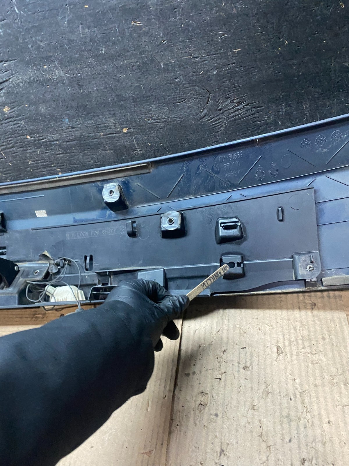 2011-2018 Dodge Grand Caravan Black Rear Tail Gate Trim Molding Panel v7169 DG16