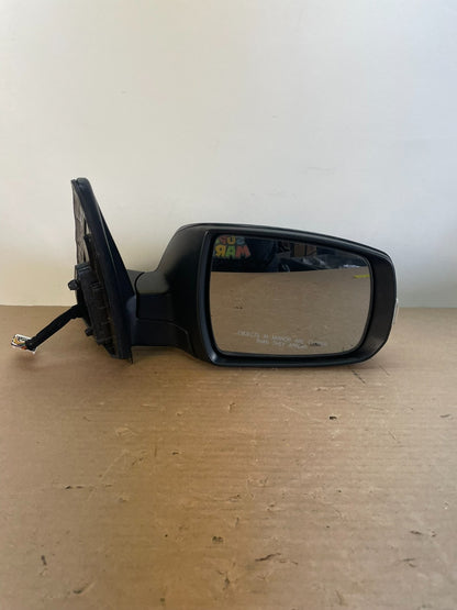 2011 to 2015 Kia Sorento Right Passenger Door Mirror Turn Signal AF5619 DG9