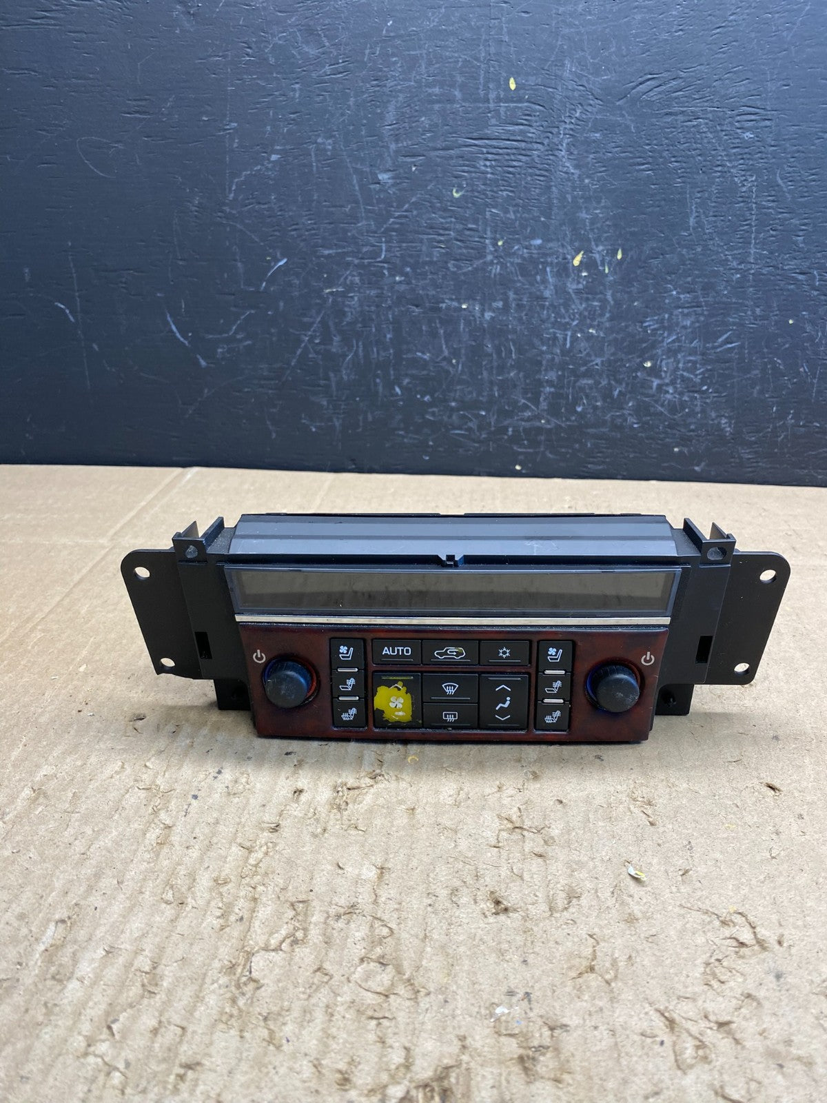 2007 to 2011 Cadillac Escalade AC Heater Climate Control Panel Oem AC4759 DG0