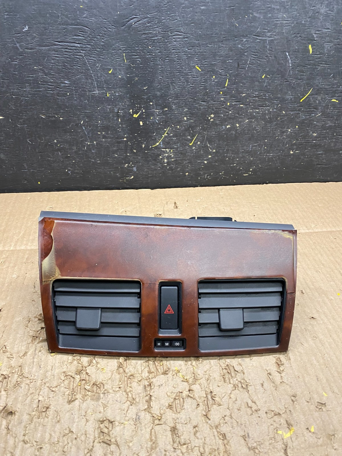 2010 to 2013 Mazda 3 Center Dash Hazards Air Vent Cover Clock Switch v7315 DG0