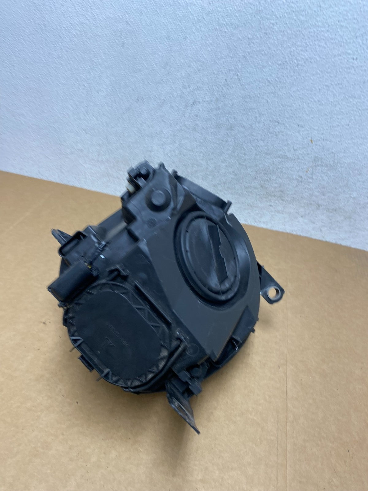 2007 to 2013 Mini Cooper Left Driver Lh Side Headlight Halogen AE2909 DW9