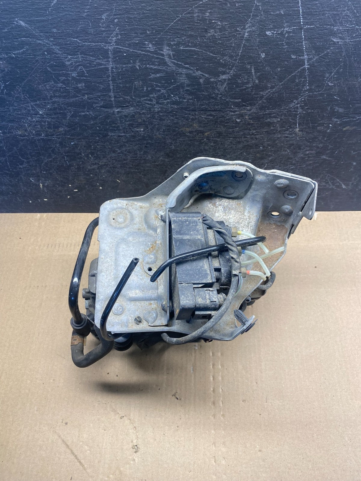 2014-2017 Mercedes S550 Airmatic Air Suspension Compressor Pump ah4752 DG0