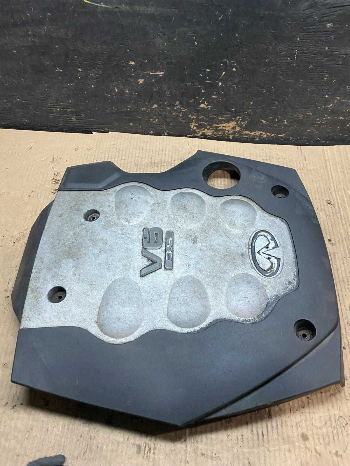 2003 to 2007 Infiniti FX35 M35 G35 V6 Engine Motor Cover OEM v4093 DG3