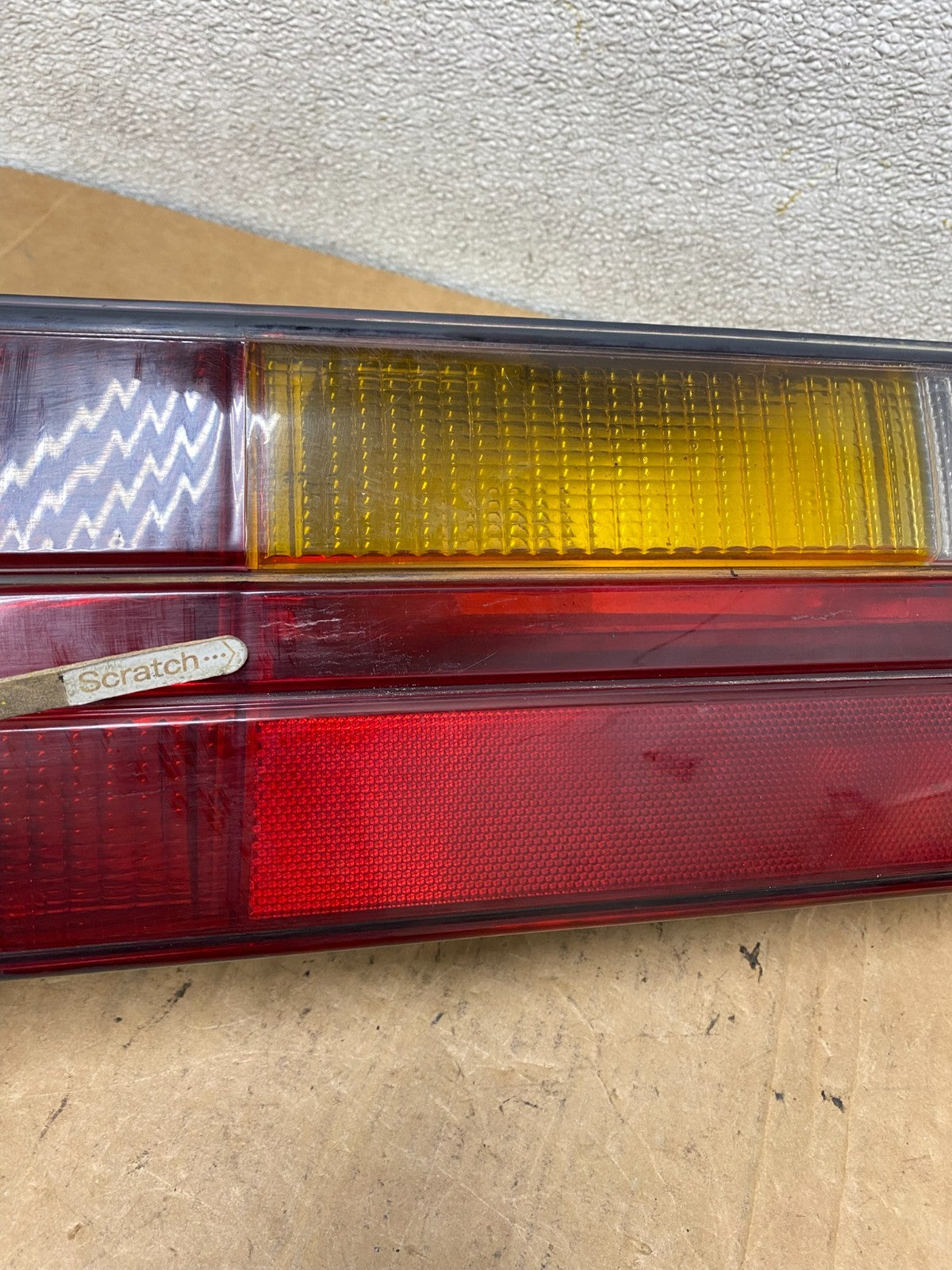 1985 1986 Ford Mustang Left Driver LH Side Tail Light T2206 DW3