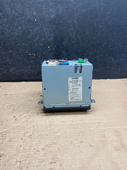 2003-2006 Honda Element Radio AM FM Stereo Cd Player ag8601 DG4