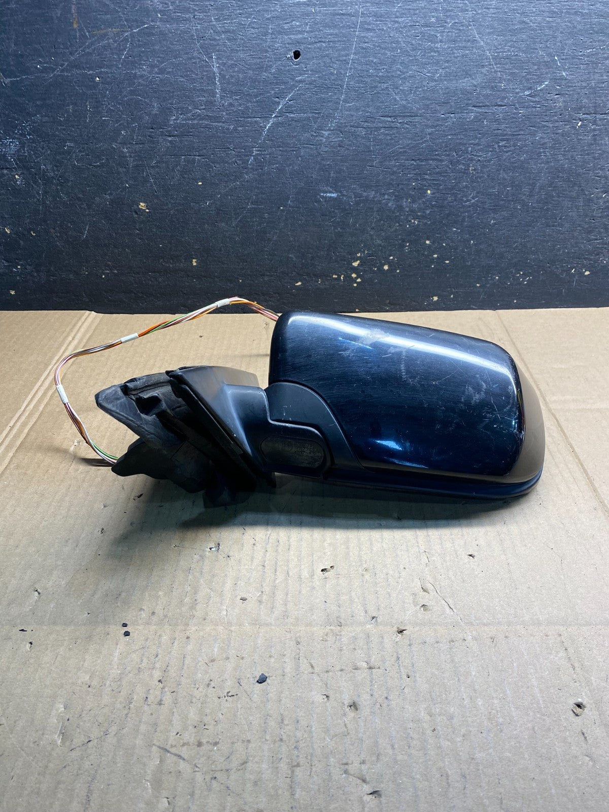 2001 to 2003 BMW 325i Left Driver LH Side View Door Mirror OEM AB0545 MS3