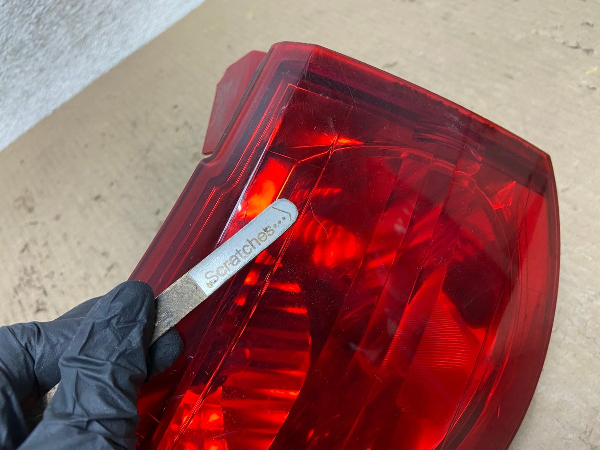 2009 2010 2011 2012 Chevrolet Traverse Left Driver LH Tail Light AH6600 LK3