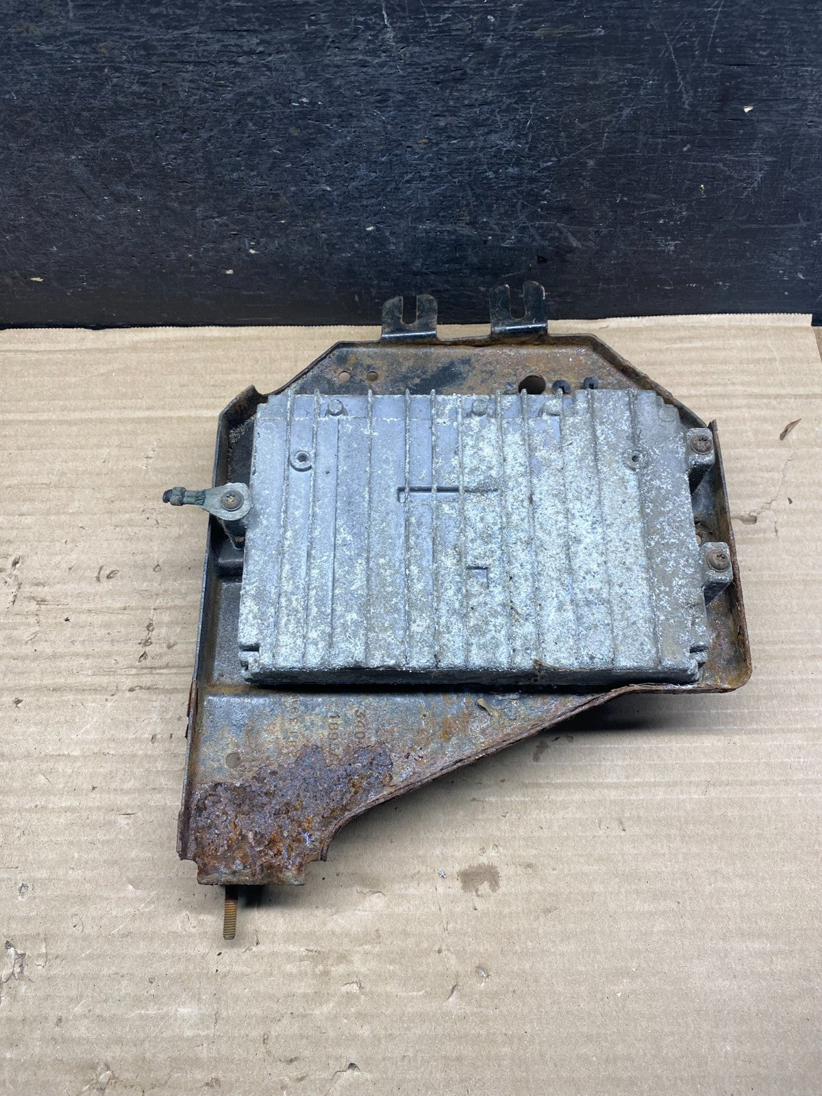 2001 Jeep Grand Cherokee 4.7L Engine Computer ECM ECU p56044690ag AH9999 DW1