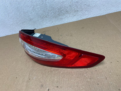 2013 to 2016 Ford Fusion Right Passenger RH Side Tail Light AF9650 DW1
