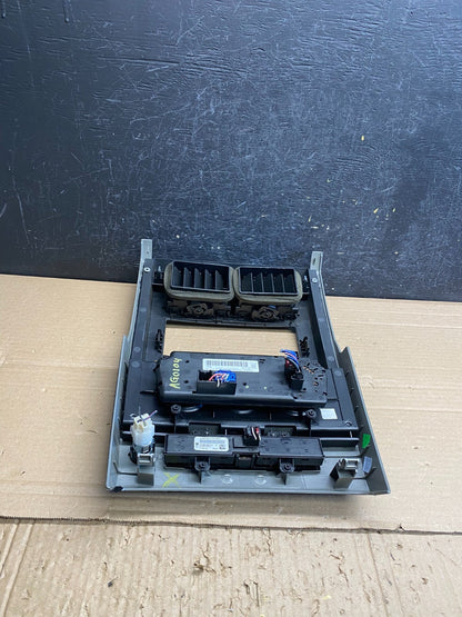 2008 to 2012 Jeep Liberty Dash Climate Temperature Control Radio Bezel AG0104 DG4