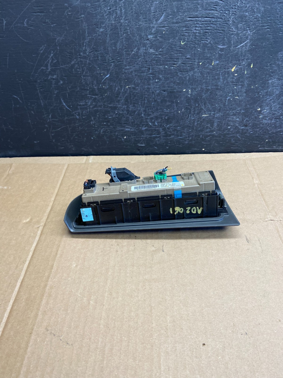 2003-2006 Chevrolet Silverado Right Passenger RH Window Switch AD2061 DG3