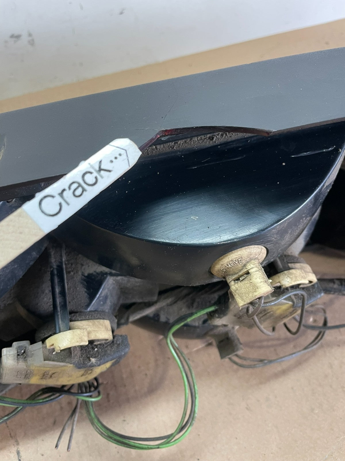 1989 to 1996 Buick Century Center Trunk Tail Light AI4222 DG5