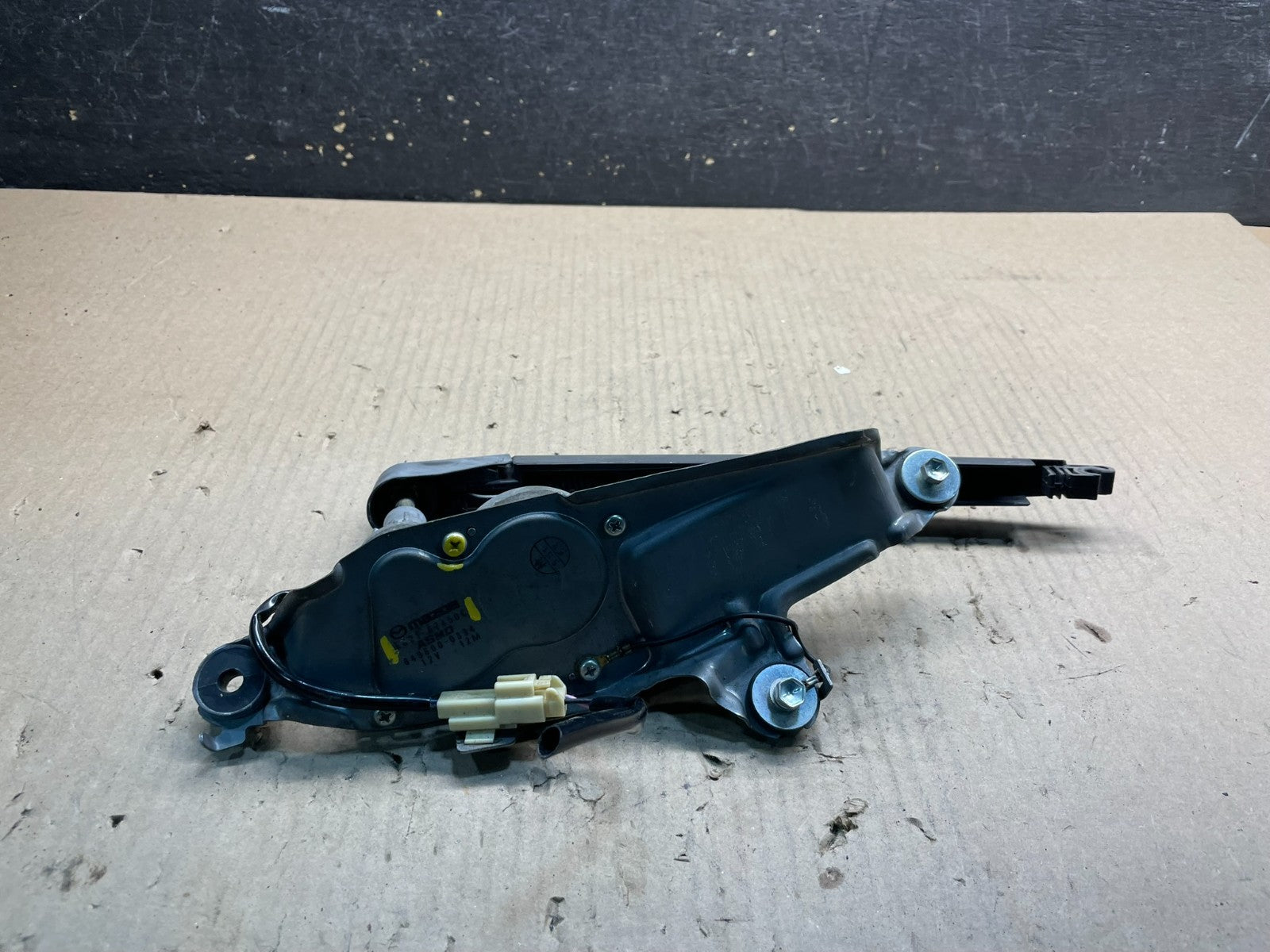 2007 to 2012 Mazda CX-7 CX7 Windshield Rear Wiper Motor x0533 DG6