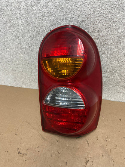 2002 2003 2004 Jeep Liberty Right Passenger Rh Side Tail Light AG4274 LK0