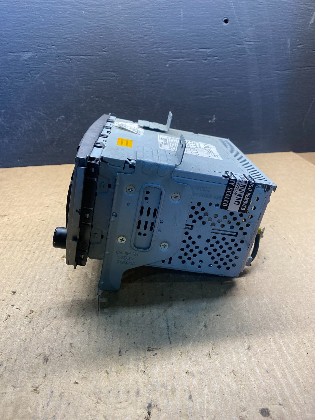 2010 to 2012 Hyundai Santa Fe AM/FM Radio CD Player AC7127 DG1