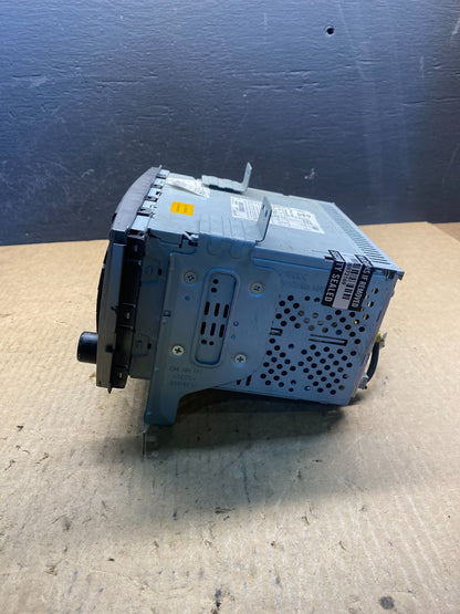 2010 to 2012 Hyundai Santa Fe AM/FM Radio CD Player AC7127 DG1