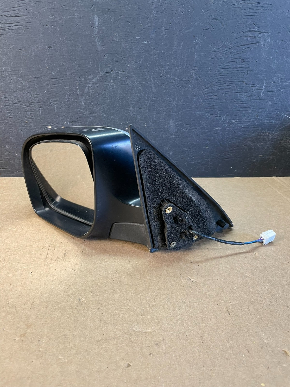 2009 to 2010 Subaru Forester Left Driver Side View Power Door Mirror AD0027 DW5