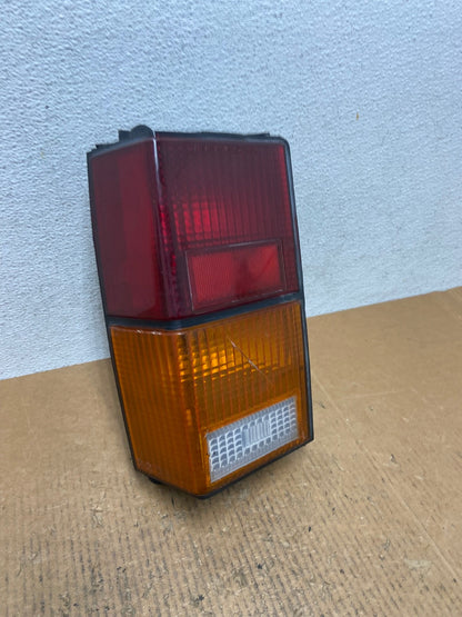 1984 to 1996 Jeep Cherokee Left Driver LH Side Tail Light AE1392 LK2
