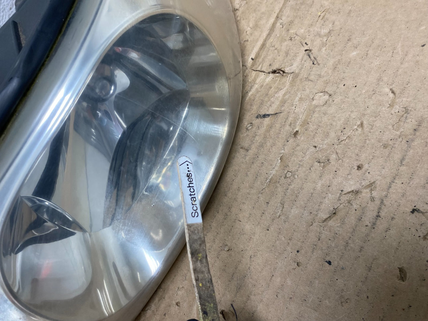 2000 to 2005 Buick Lesabre Headlight Left Driver Lh Side Halogen AD3983 DW3