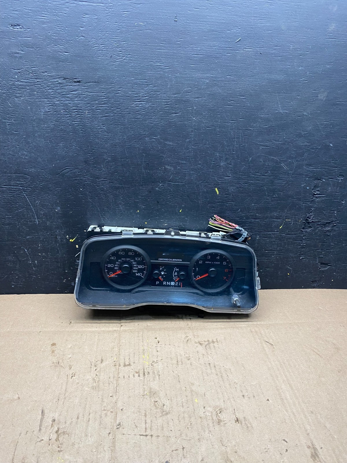 2009 to 2010 Mercury Marquis Speedometer Cluster Gauge Oem P5586 DG0