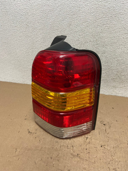 2001 to 2007 Ford Escape Right Passenger RH Side Tail Light AG4424 LK0