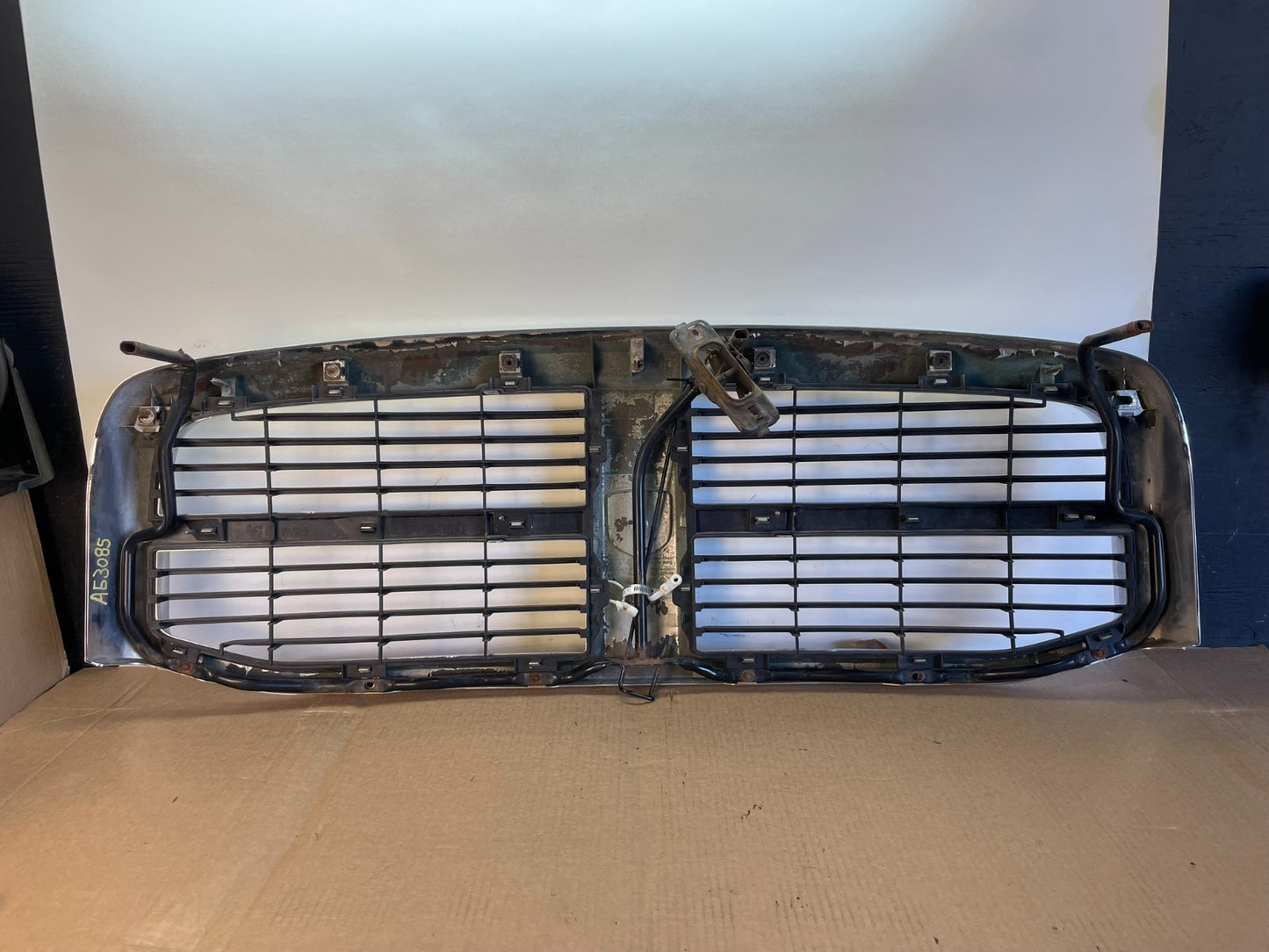 2006 2007 2008 Dodge Ram 1500  Upper Front Grill Grille AG3085 DG4