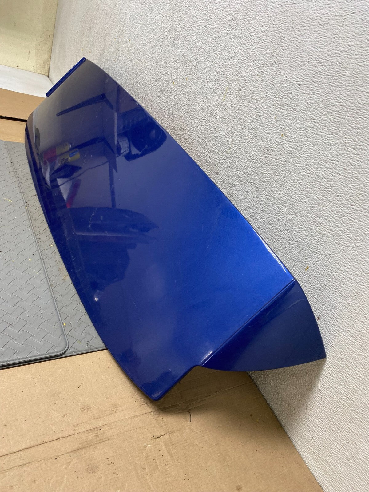 2004 to 2010 BMW X3 E83 Rear Trunk Lid Upper Tailgate Spoiler OEM C5595 DG12