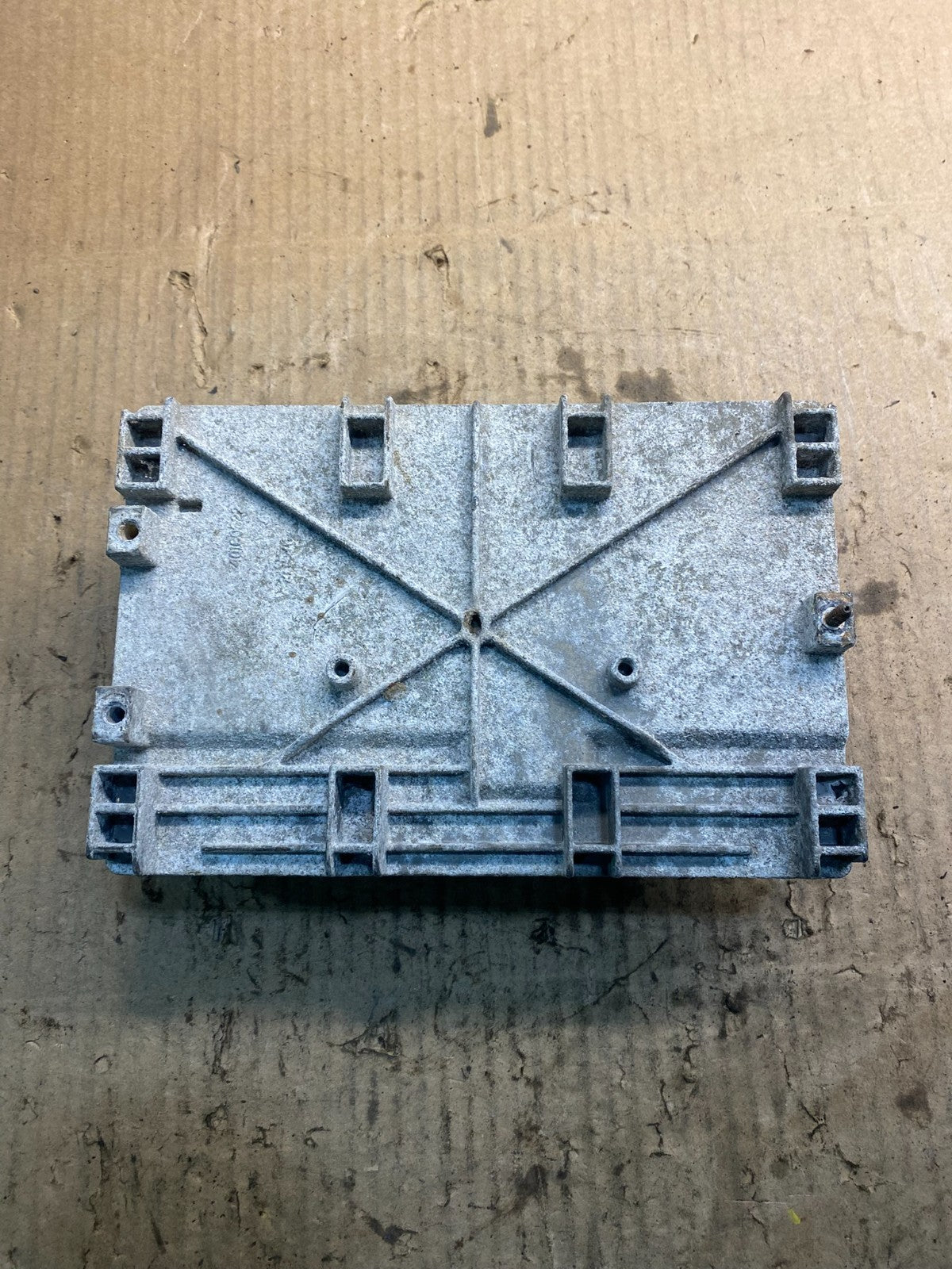 2007 Chrysler Town Country Caravan 3.3L Engine Control Unit ECU Module Z5020 DG3
