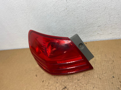 2008 to 2015 Nissan Rogue Left Driver Lh Side Tail Light AC8229 LK1