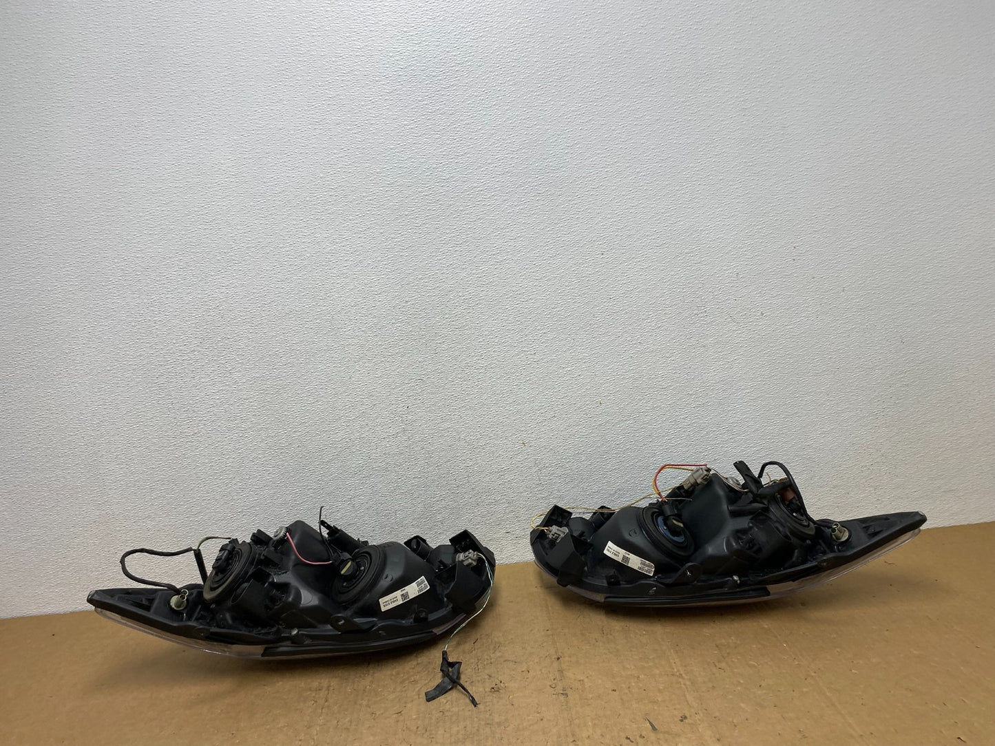 2005 2006 2007 Scion Tc Left+Right Side Halogen Headlights AD0513 DW8
