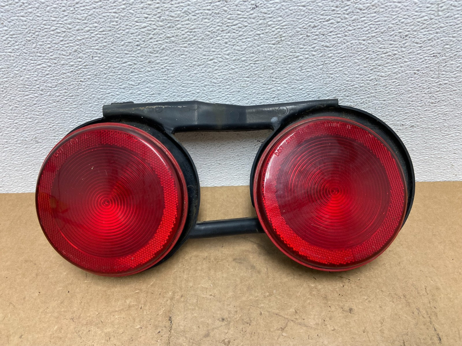 1984-1987 Chevrolet C4 Corvette Left+Right Tail Lights AC35550