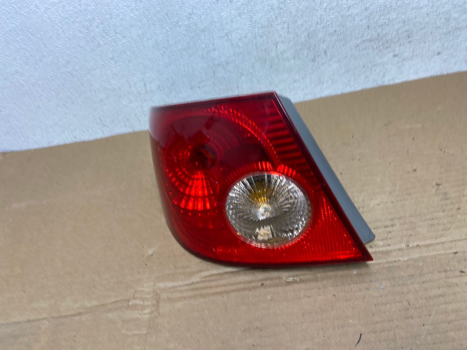 2005 to 2008 Toyota Corolla Left Driver Lh Side Tail Light AD3844 LK1