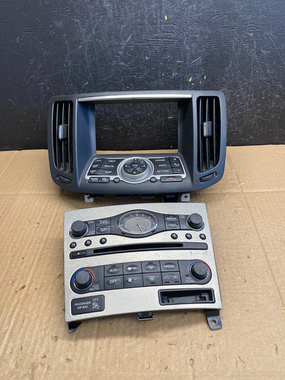2007 to 2010 Infiniti G35 G37 Radio Player Climate Control Panel Bezel ac9448 DG0