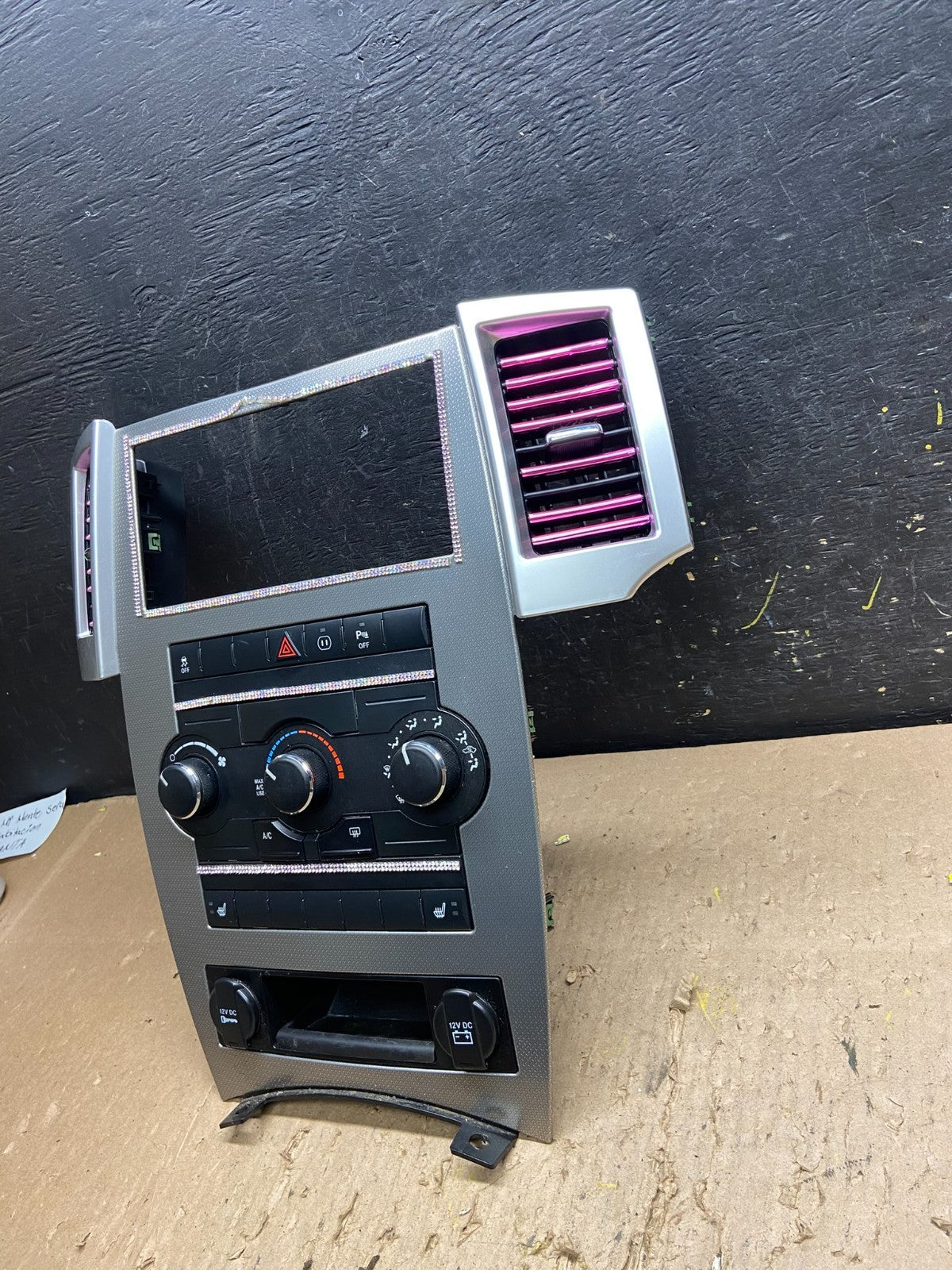 2008 to 2010 Jeep Grand Cherokee Center A/C Heater Climate Control OEM t8462 DG2
