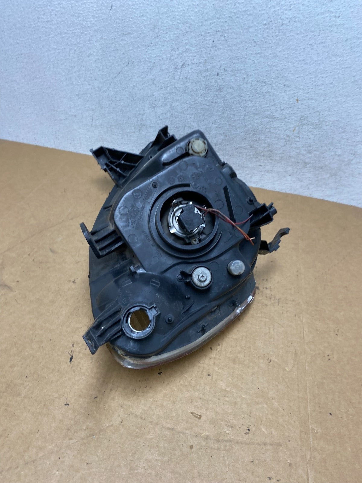 2002 to 2004 Honda Crv Cr-v Left Driver Halogen Headlight DEPO AE3152 DW9