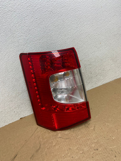 2011-2016 Chrysler Town and Country Left Driver Side Tail Light AG0476 LK2