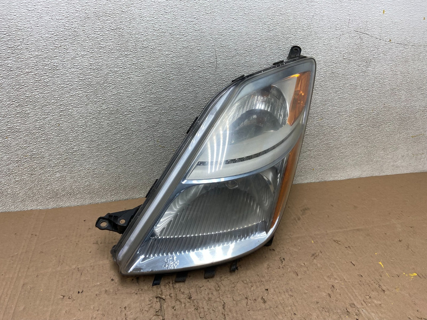 2006-2009 Toyota Prius Left Driver LH Side Blue Headlight Halogen Oem Y0443 GD2